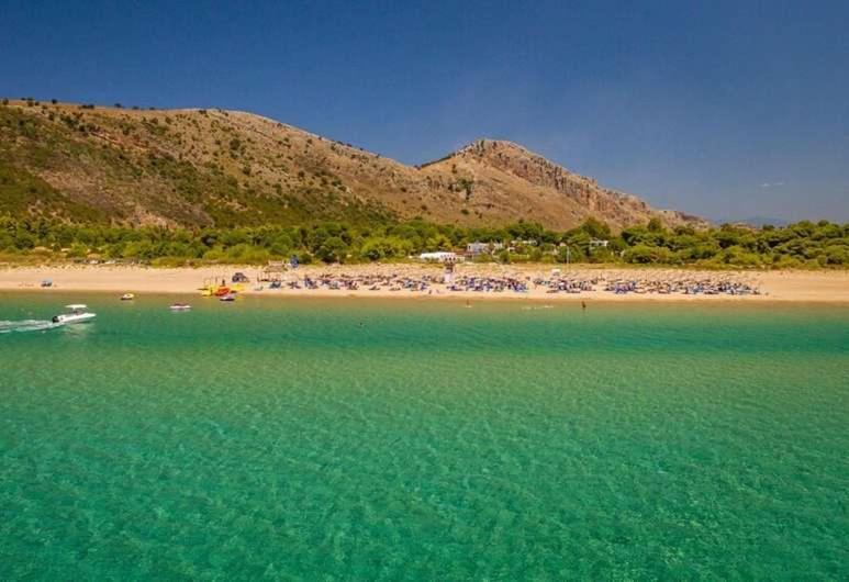 Seimeio Strofilia Hotel Kalogria  Buitenkant foto
